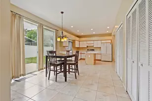 1227 Foxforrest Cir, Apopka, FL 32712 - Photo 9