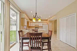 1227 Foxforrest Cir, Apopka, FL 32712 - Photo 11