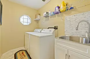 1227 Foxforrest Cir, Apopka, FL 32712 - Photo 33