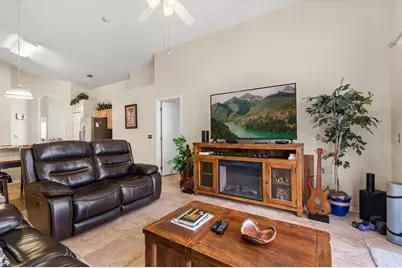 940 Lake Berkley Drive, Kissimmee, FL 34746 - Photo 7