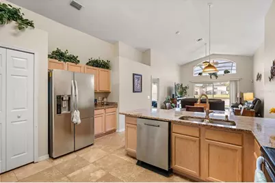 940 Lake Berkley Drive, Kissimmee, FL 34746 - Photo 11