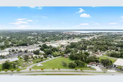 Kathleen Road, Lakeland, FL 33815 - Photo 11