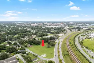 Emma Street W, Lakeland, FL 33815 - Photo 17