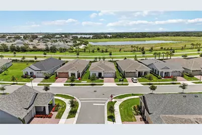 2621 Redblush Terrace, Saint Cloud, FL 34772 - Photo 37