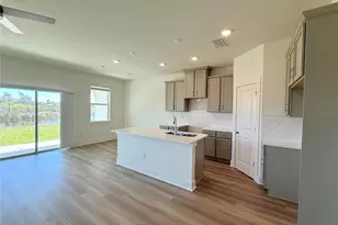 14024 Emerald Flds Dr, Hudson, FL 34667 - Photo 5