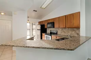 7654 Sugar Bend Dr, Orlando, FL 32819 - Photo 5