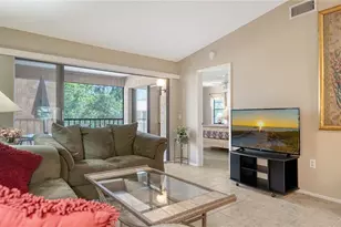 5649 Summerside Ln, Sarasota, FL 34231 - Photo 7