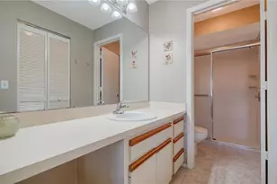 5649 Summerside Ln, Sarasota, FL 34231 - Photo 23