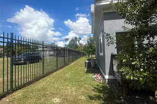 446 Ruth Ln, Orlando, FL 32801 - Photo 45