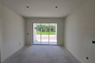 3836 Daybreak Run Loop, Spring Hill, FL 34609 - Photo 5