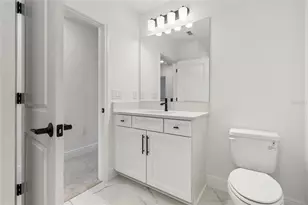 8215 Seaflower Pkwy, Bradenton, FL 34210 - Photo 17