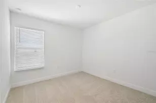 8215 Seaflower Pkwy, Bradenton, FL 34210 - Photo 13