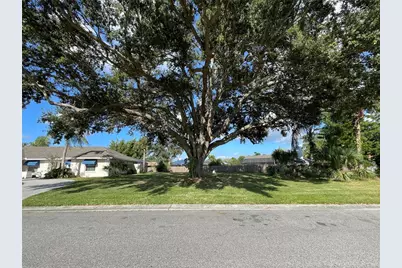 3819 Countryside Lane, Sarasota, FL 34233 - Photo 5