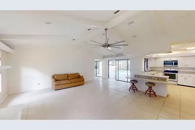 3819 Countryside Lane, Sarasota, FL 34233 - Photo 9