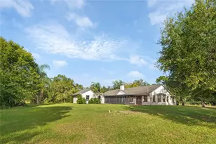 4510 Pine Tree Dr, Saint Cloud, FL 34772 - Photo 3