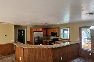 12022 SE Sunset Harbor Rd, Weirsdale, FL 32195 - Photo 3