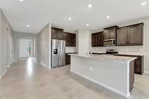 5210 Grove Mill Loop, Lakewood Ranch, FL 34211 - Photo 5