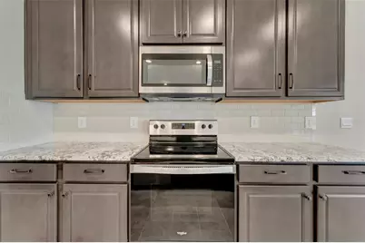 5210 Grove Mill Loop, Lakewood Ranch, FL 34211 - Photo 11