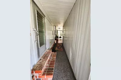 208 Palo Verde Drive, Leesburg, FL 34748 - Photo 9