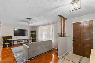 258 Dartmouth Ave, Spring Hill, FL 34606 - Photo 13