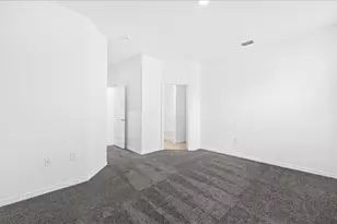 2928 NW 27th St, Cape Coral, FL 33993 - Photo 15