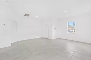 2928 NW 27th St, Cape Coral, FL 33993 - Photo 7