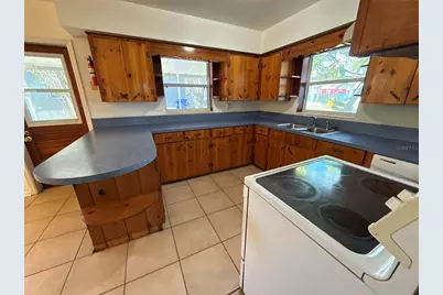 612 E Pearce Avenue, Eagle Lake, FL 33839 - Photo 9