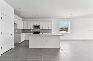 9122 Optimist Wy, Palmetto, FL 34221 - Photo 5