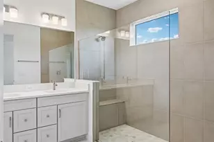 9669 Crystal Isles Cir, Sarasota, FL 34241 - Photo 25
