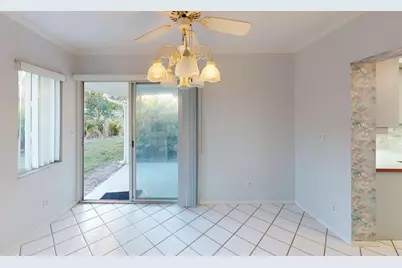 2275 Pine View Circle, Sarasota, FL 34231 - Photo 9