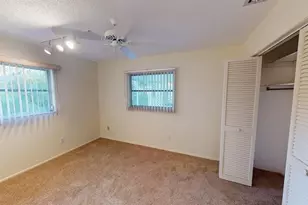 2275 Pine View Cir, Sarasota, FL 34231 - Photo 47