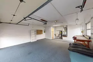 2275 Pine View Cir, Sarasota, FL 34231 - Photo 19