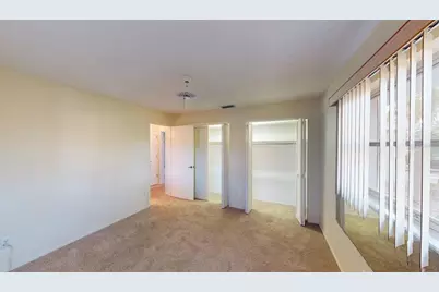 2275 Pine View Circle, Sarasota, FL 34231 - Photo 29