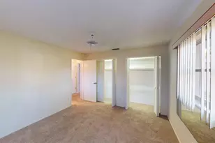 2275 Pine View Cir, Sarasota, FL 34231 - Photo 29