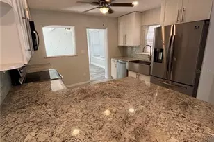 909 Hart St, Clearwater, FL 33755 - Photo 11