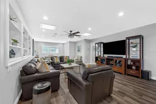 4512 Crichton Ln, Orlando, FL 32806 - Photo 37