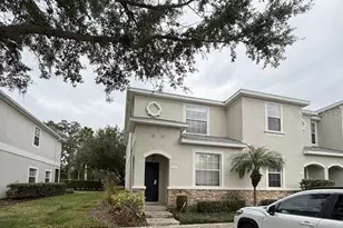 1944 Greenwood Valley Dr, Plant City, FL 33563 - Photo 1