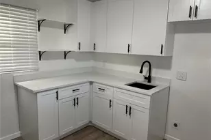 21828 Virginia Dr, Astor, FL 32102 - Photo 3