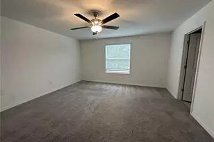 1742 Red Loop, Lakeland, FL 33801 - Photo 9