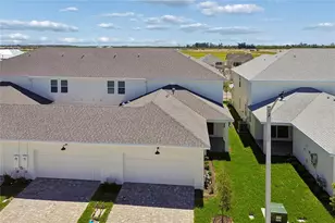 8111 Seaflower Pkwy, Bradenton, FL 34210 - Photo 3