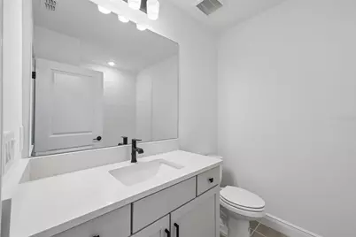 8229 Seaflower Parkway, Bradenton, FL 34210 - Photo 17