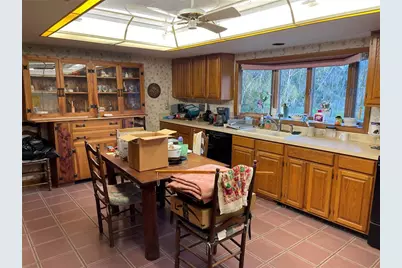 3664 Walden Pond Drive, Sarasota, FL 34240 - Photo 9