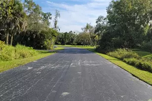 3664 Walden Pond Dr, Sarasota, FL 34240 - Photo 7