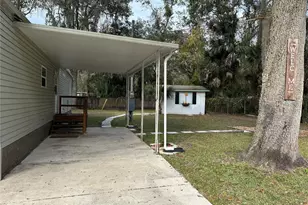 24007 River Rd, Astor, FL 32102 - Photo 3