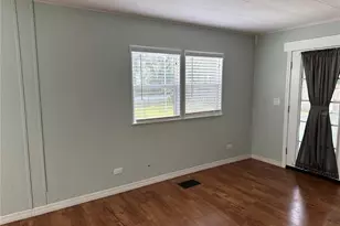 24007 River Rd, Astor, FL 32102 - Photo 9