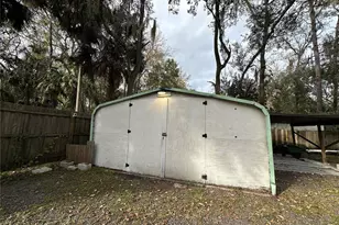 24007 River Rd, Astor, FL 32102 - Photo 35