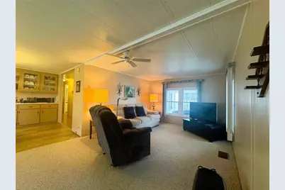 143 Jacaranda Drive, Leesburg, FL 34748 - Photo 13