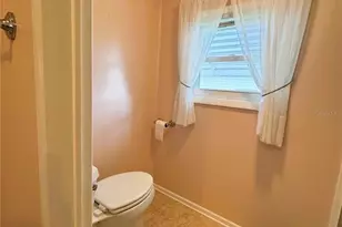 143 Jacaranda Dr, Leesburg, FL 34748 - Photo 29