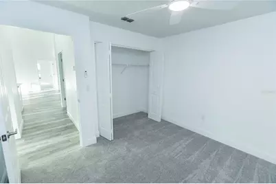 6112 Silver Oaks Drive, Zephyrhills, FL 33542 - Photo 13