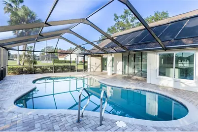 6112 Silver Oaks Drive, Zephyrhills, FL 33542 - Photo 25